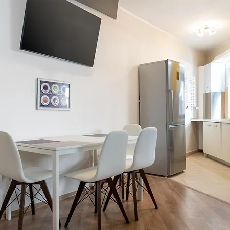 Casa 86 * Бухарест