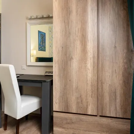 Casa 86 Бухарест