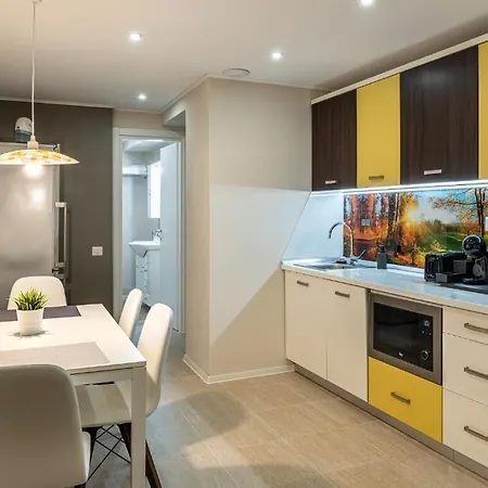 Apartment Casa 86 *
