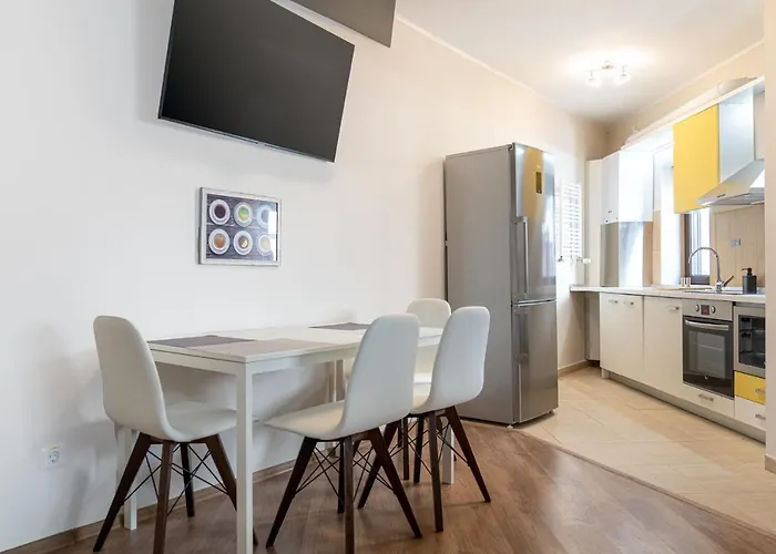 Casa 86 * Bukarest